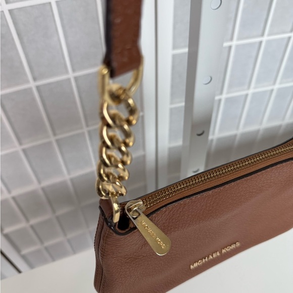 Michael Kors Tan Leather Crossbody Bag - Picture 3 of 8